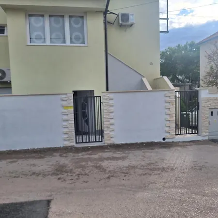 Anchi Apartment Zadar