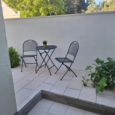 Anchi Zadar